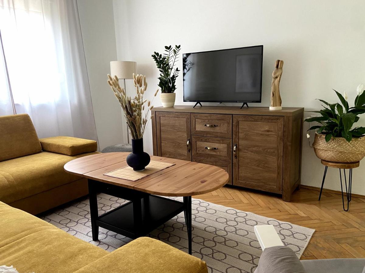 Apartman Francesca Пула Экстерьер фото
