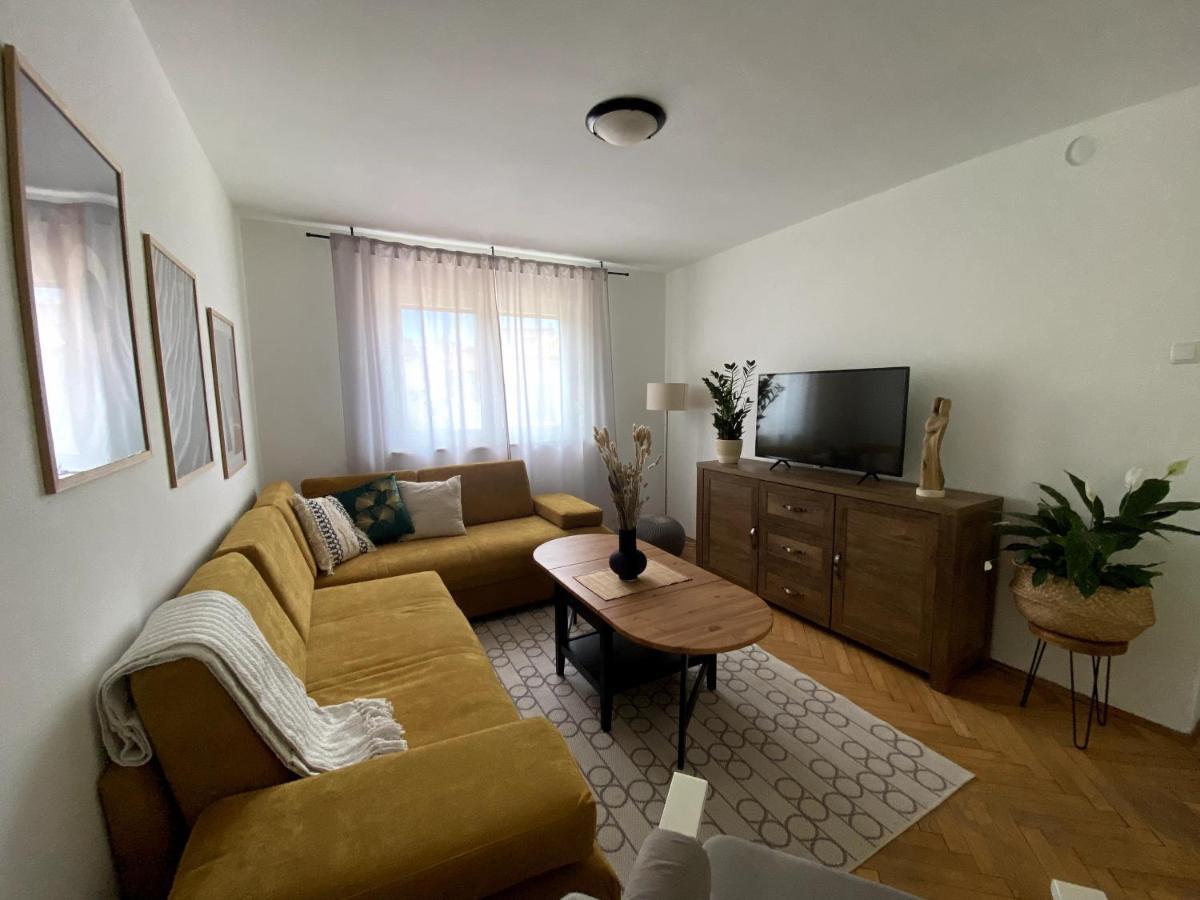 Apartman Francesca Пула Экстерьер фото