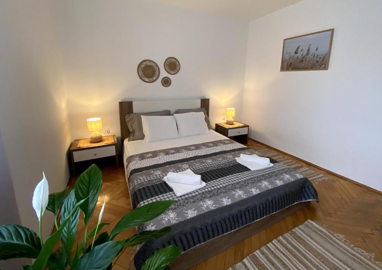 Apartman Francesca Пула Экстерьер фото